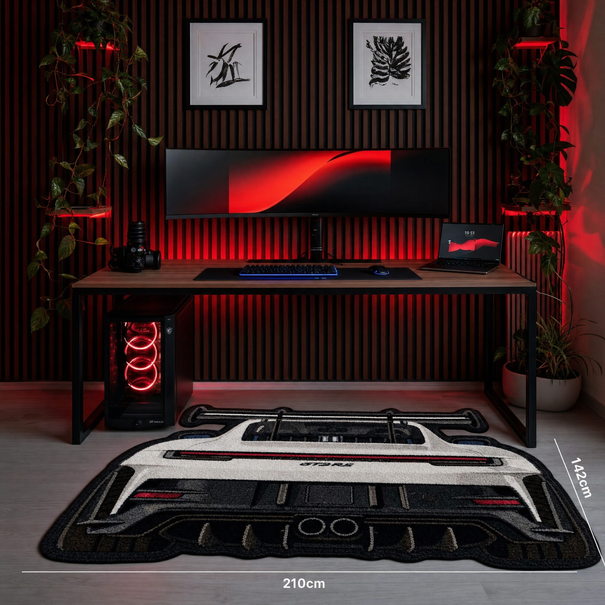 Track Legend Tufted Wool Rug | Motorsport Collection